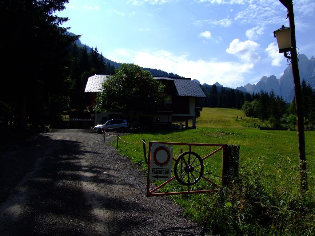 Agriturismo Prati Oitzinger Valbruna Exterior foto